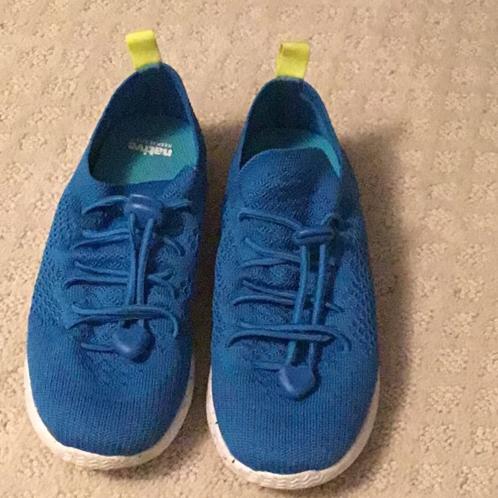 Native waterproof sneakers
